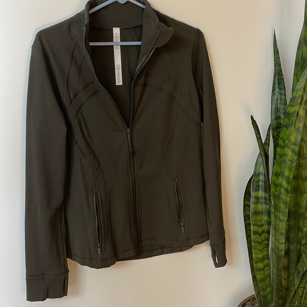 NWT Lululemon Define Jacket in Nulux